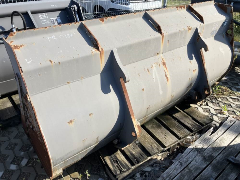 Volvo Schaufel mit Zähnen TPZ - Godet: photos 2 Volvo Schaufel mit Zähnen TPZ - Godet: photos 2