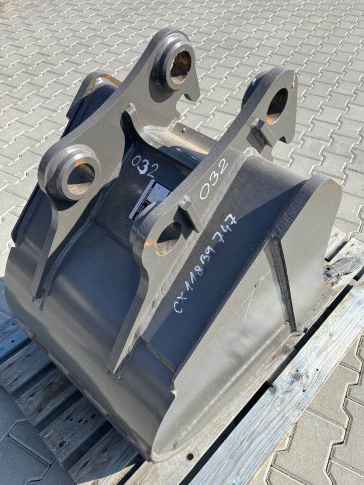Volvo Tieflöffel mit Zähnen - Festanbau - Tractopelle: photos 2 Volvo Tieflöffel mit Zähnen - Festanbau - Tractopelle: photos 2