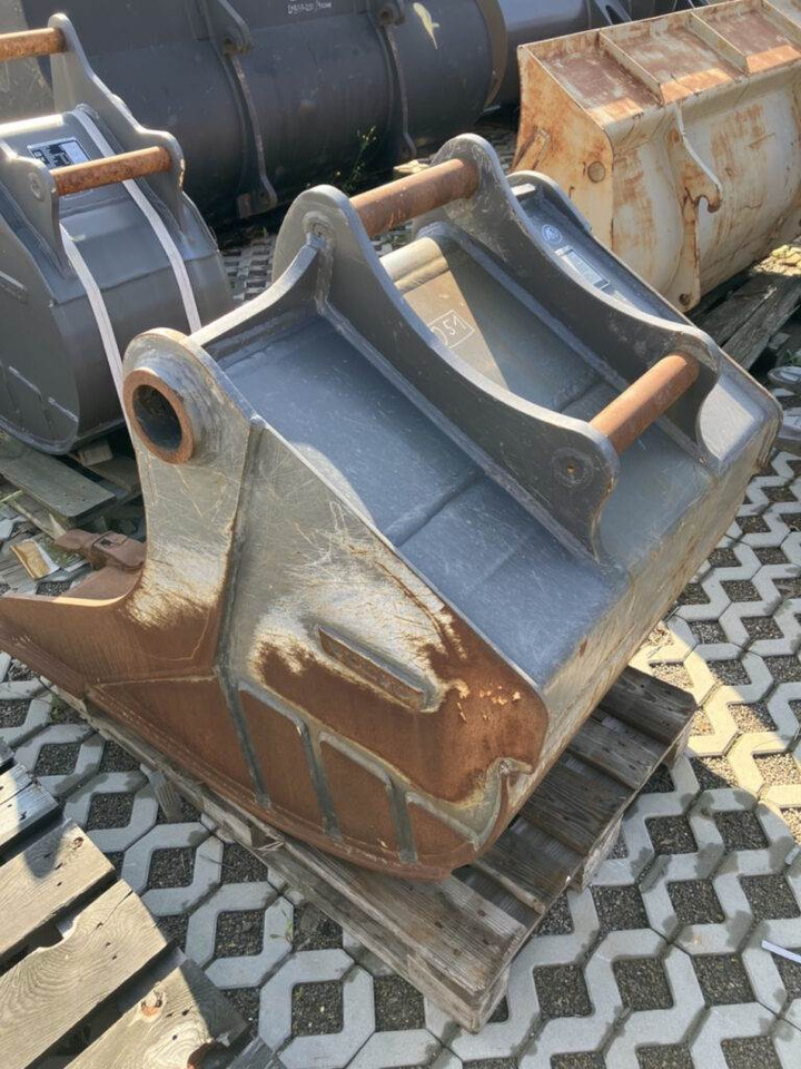 Volvo Tieflöffel mit Zähnen S60 - Tractopelle: photos 3 Volvo Tieflöffel mit Zähnen S60 - Tractopelle: photos 3