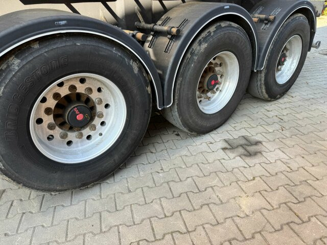 Carnehl CHKS/HH THERMO Kippauflieger 3 Achse - Semi-remorque benne: photos 5 Carnehl CHKS/HH THERMO Kippauflieger 3 Achse - Semi-remorque benne: photos 5