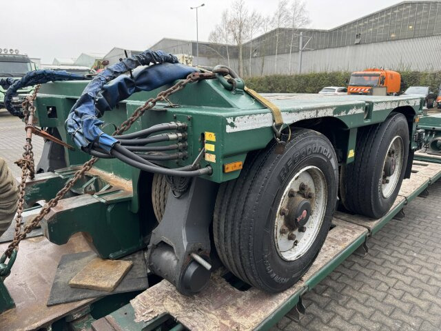 Faymonville STBZ-6VA Tieflader 4+2 Achse + Schwerlast *83 T - Semi-remorque surbaissé: photos 3 Faymonville STBZ-6VA Tieflader 4+2 Achse + Schwerlast *83 T - Semi-remorque surbaissé: photos 3