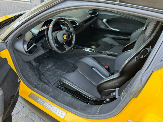 Coupé Ferrari 296 GTB Coupe: photos 14