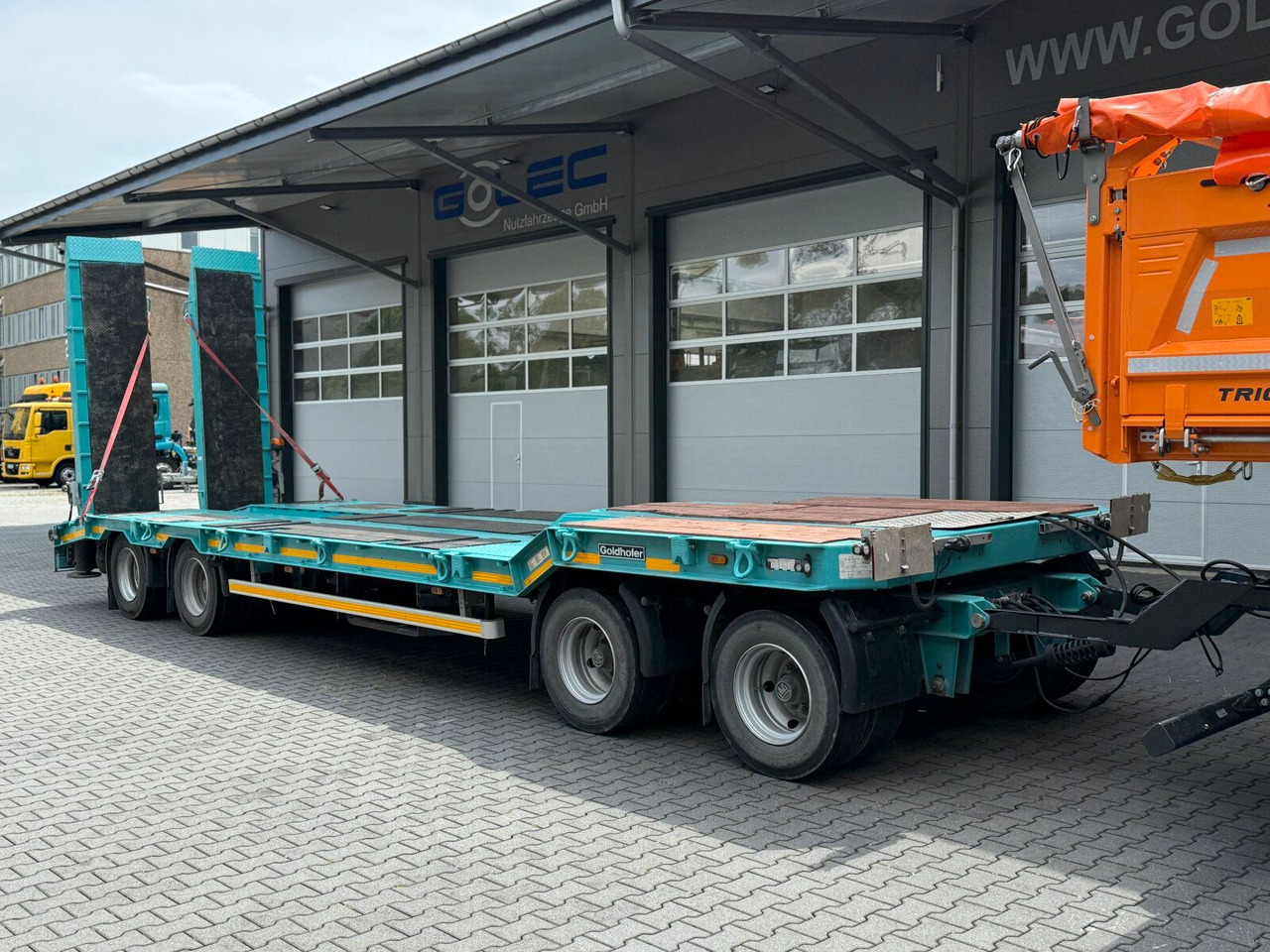 Goldhofer TU 4 EXPERT 4870 Tieflader Anhänger 44,8 T - Remorque porte-engin surbaissée: photos 1 Goldhofer TU 4 EXPERT 4870 Tieflader Anhänger 44,8 T - Remorque porte-engin surbaissée: photos 1