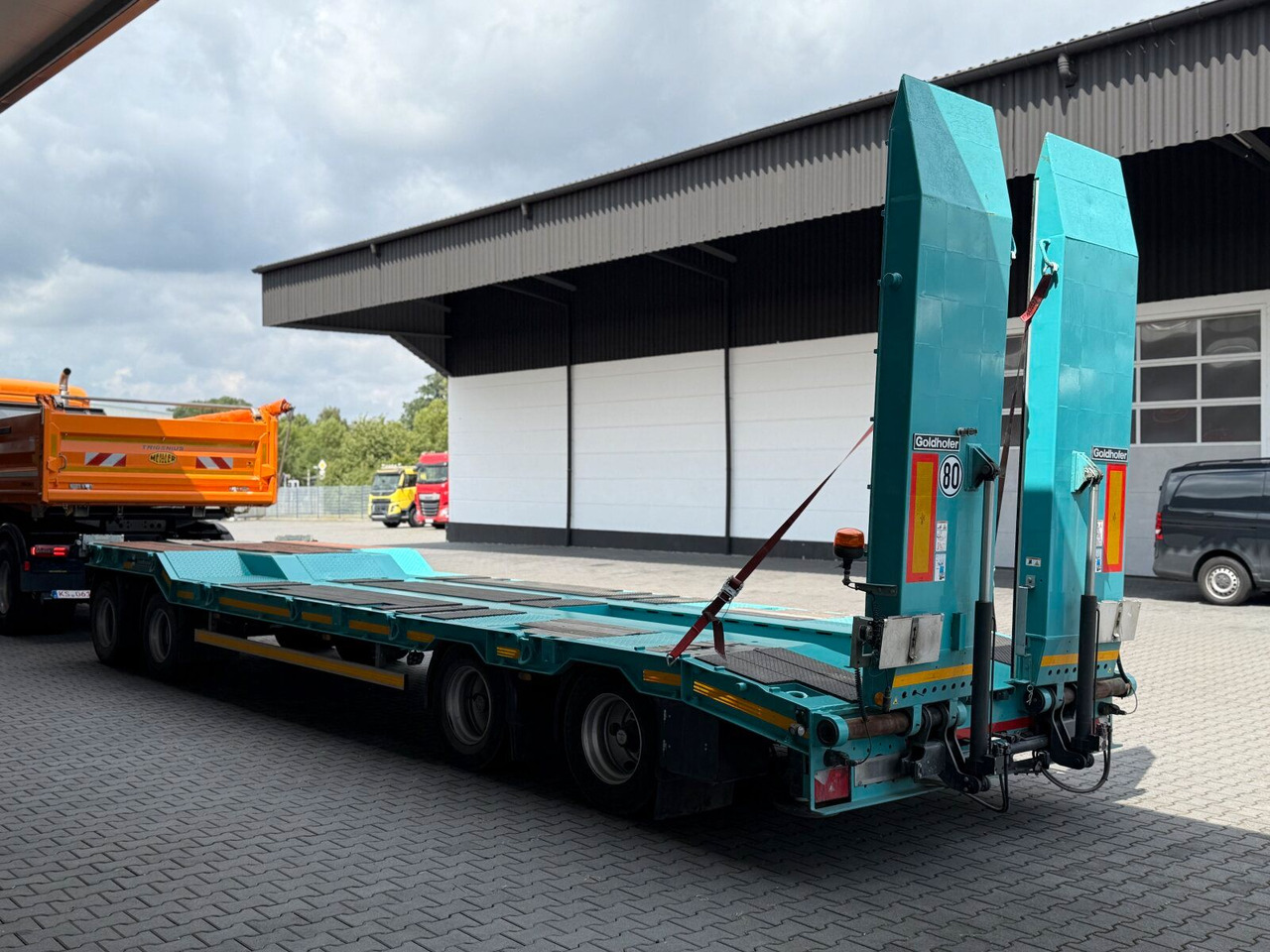 Goldhofer TU 4 EXPERT 4870 Tieflader Anhänger 44,8 T - Remorque porte-engin surbaissée: photos 4 Goldhofer TU 4 EXPERT 4870 Tieflader Anhänger 44,8 T - Remorque porte-engin surbaissée: photos 4
