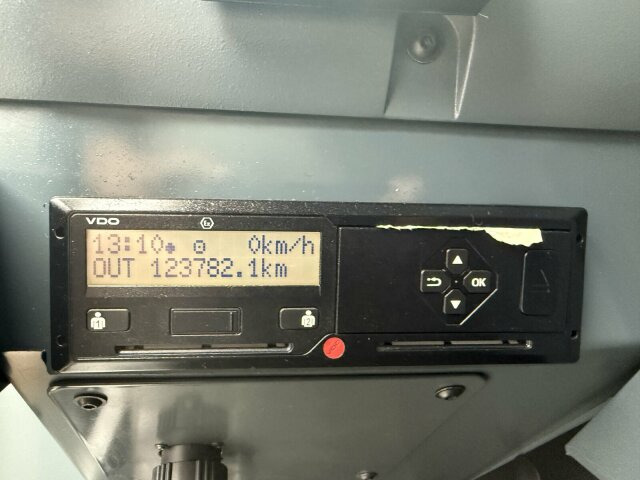 Liebherr LTM 1070-4.2 Autokran mit Spitze *TOP Zustand - Grue tout-terrain: photos 3 Liebherr LTM 1070-4.2 Autokran mit Spitze *TOP Zustand - Grue tout-terrain: photos 3