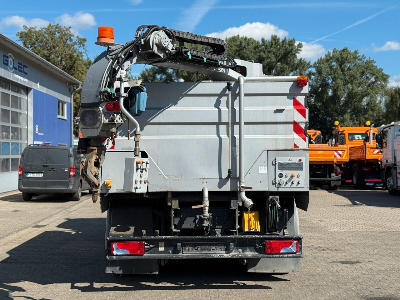 MAN TGA 18.360 4x2 HD-Kanalreiniger ASSMANN 6500 L - Camion hydrocureur: photos 4 MAN TGA 18.360 4x2 HD-Kanalreiniger ASSMANN 6500 L - Camion hydrocureur: photos 4