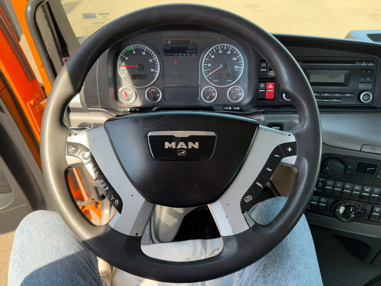 Camion grue MAN TGA 18.360 4x4 Kipper Kran PALFINGER Winterd.: photos 9
