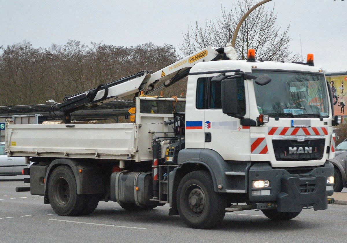 MAN TGS 18.480 4x4H Winter. Kipper Kran PALFINGER 12 - Camion benne, Camion grue: photos 1 MAN TGS 18.480 4x4H Winter. Kipper Kran PALFINGER 12 - Camion benne, Camion grue: photos 1