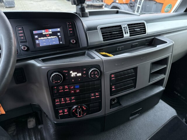 MAN TGS 26.460 6x2 Euro 6 Absetzkipper Meiller - Camion multibenne: photos 4 MAN TGS 26.460 6x2 Euro 6 Absetzkipper Meiller - Camion multibenne: photos 4