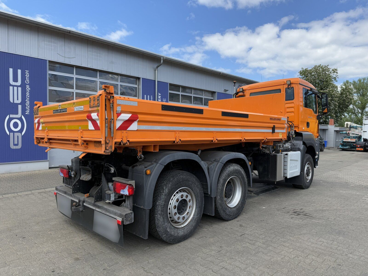 MAN TGS 28.420 6x4-4 Meiller Kipper Winterdienst - Camion benne: photos 3 MAN TGS 28.420 6x4-4 Meiller Kipper Winterdienst - Camion benne: photos 3