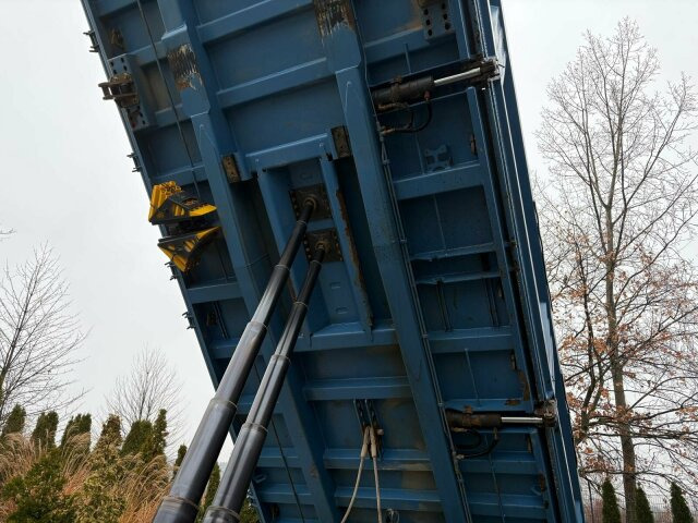 MAN TGS 35.440 DSK 8x4 Meiller Kipper Bordmatik - Camion benne: photos 5 MAN TGS 35.440 DSK 8x4 Meiller Kipper Bordmatik - Camion benne: photos 5