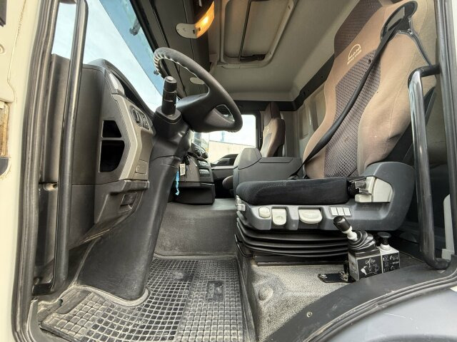 MAN TGS 35.440 DSK 8x4 Meiller Kipper Bordmatik - Camion benne: photos 5 MAN TGS 35.440 DSK 8x4 Meiller Kipper Bordmatik - Camion benne: photos 5