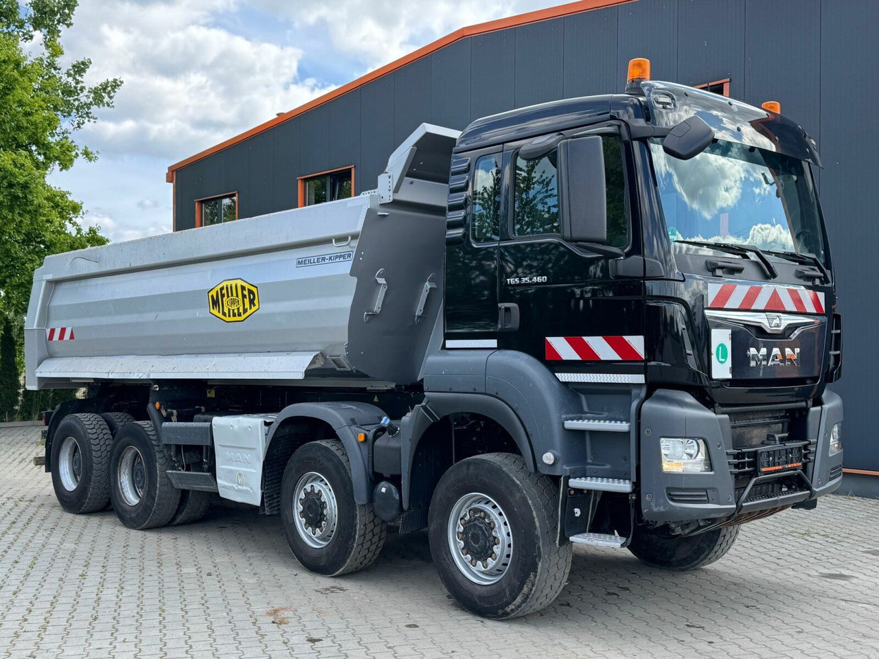 MAN TGS 35.460 8x6 BB Muldenkipper Meiller - Camion multibenne: photos 1 MAN TGS 35.460 8x6 BB Muldenkipper Meiller - Camion multibenne: photos 1