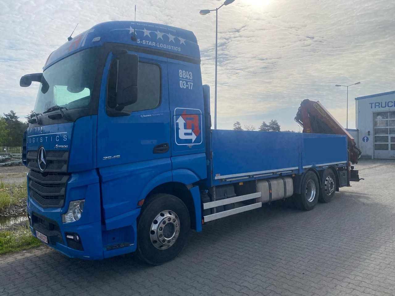 Mercedes-Benz ACTROS 2545 6x2 Pritsche Kran Palfinger PK20001K - Camion plateau, Camion grue: photos 3 Mercedes-Benz ACTROS 2545 6x2 Pritsche Kran Palfinger PK20001K - Camion plateau, Camion grue: photos 3
