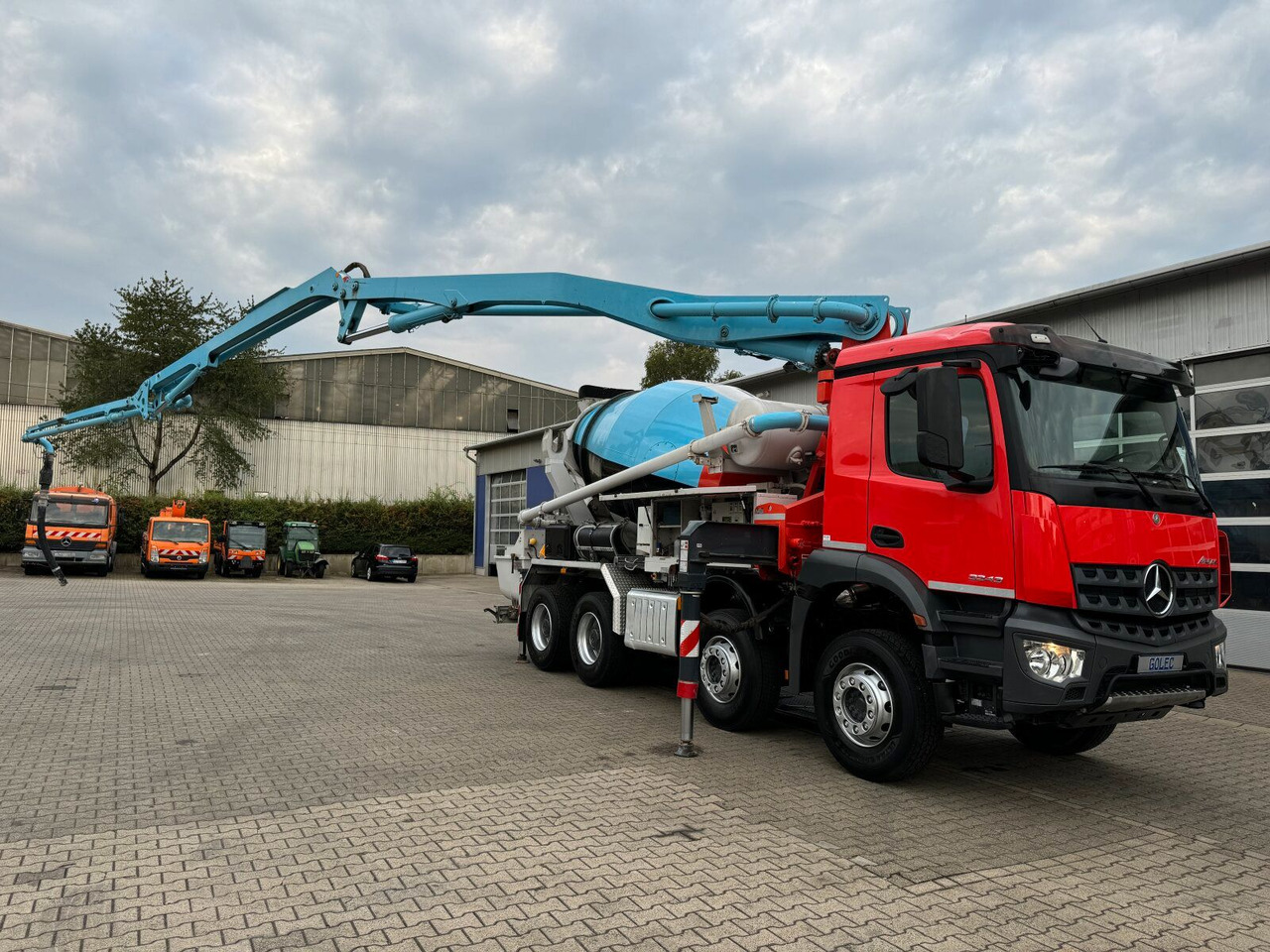 Mercedes-Benz AROCS 3243 8x4 Euro 6 Pumi Putzmeister TMM 24-3 - Camion pompe: photos 2 Mercedes-Benz AROCS 3243 8x4 Euro 6 Pumi Putzmeister TMM 24-3 - Camion pompe: photos 2