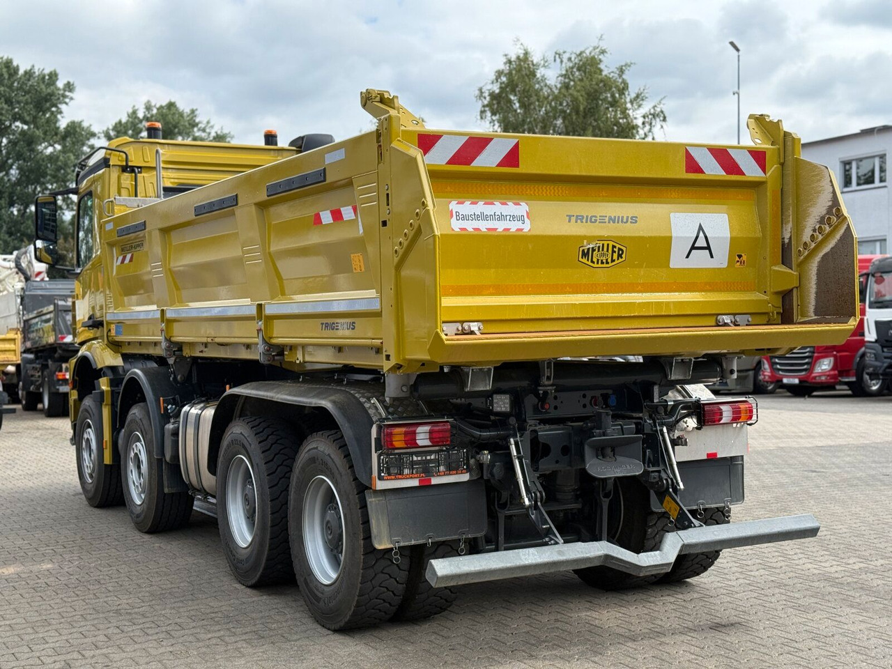 Mercedes-Benz AROCS 3248 8x4 Euro 6 Meiller Kipper Bordmatik - Camion benne: photos 5 Mercedes-Benz AROCS 3248 8x4 Euro 6 Meiller Kipper Bordmatik - Camion benne: photos 5