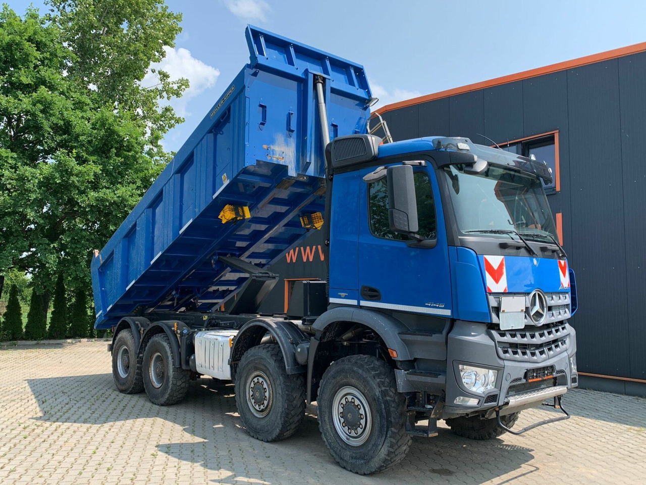 Mercedes-Benz AROCS 4145 8x8 EURO6 Muldenkipper TOP! - Camion benne: photos 2 Mercedes-Benz AROCS 4145 8x8 EURO6 Muldenkipper TOP! - Camion benne: photos 2