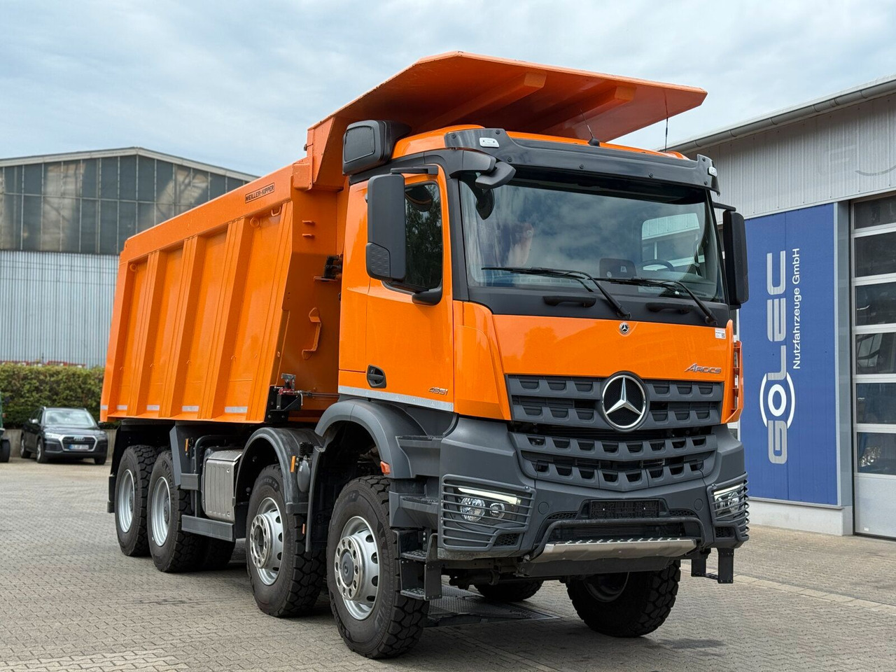 Mercedes-Benz AROCS 4851 8x6 Euro 6 Gesteinkipper MEILLER 25m³ - Camion benne: photos 1 Mercedes-Benz AROCS 4851 8x6 Euro 6 Gesteinkipper MEILLER 25m³ - Camion benne: photos 1