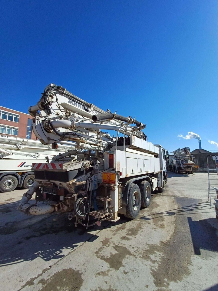 Mercedes-Benz Actros 2632 6x4 Betonpumpe Schwing S24X - Camion pompe: photos 3 Mercedes-Benz Actros 2632 6x4 Betonpumpe Schwing S24X - Camion pompe: photos 3