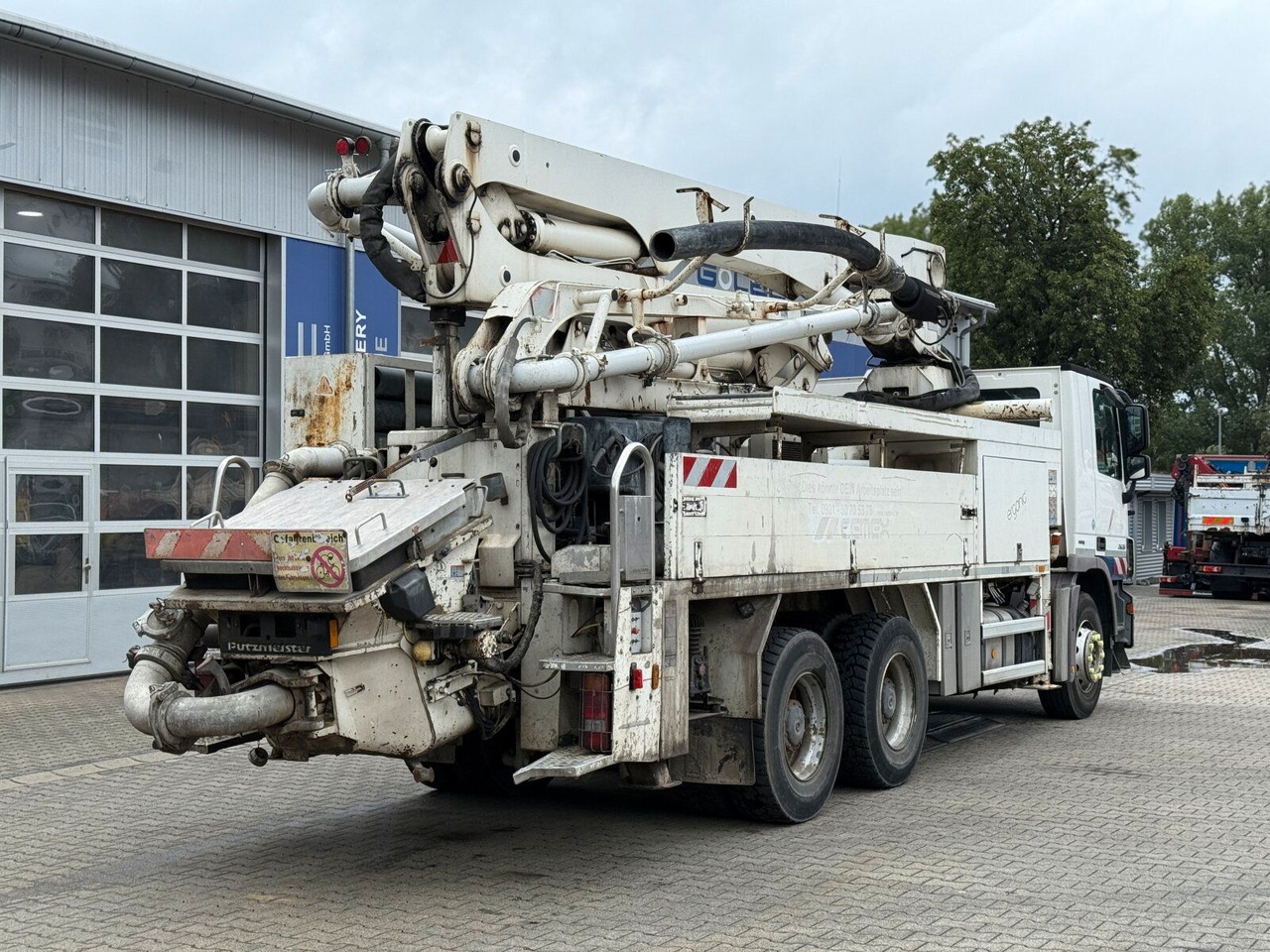 Mercedes-Benz Actros 2636 6x4 Betonpumpe Putzmeister 24-4 16H - Camion pompe: photos 3 Mercedes-Benz Actros 2636 6x4 Betonpumpe Putzmeister 24-4 16H - Camion pompe: photos 3