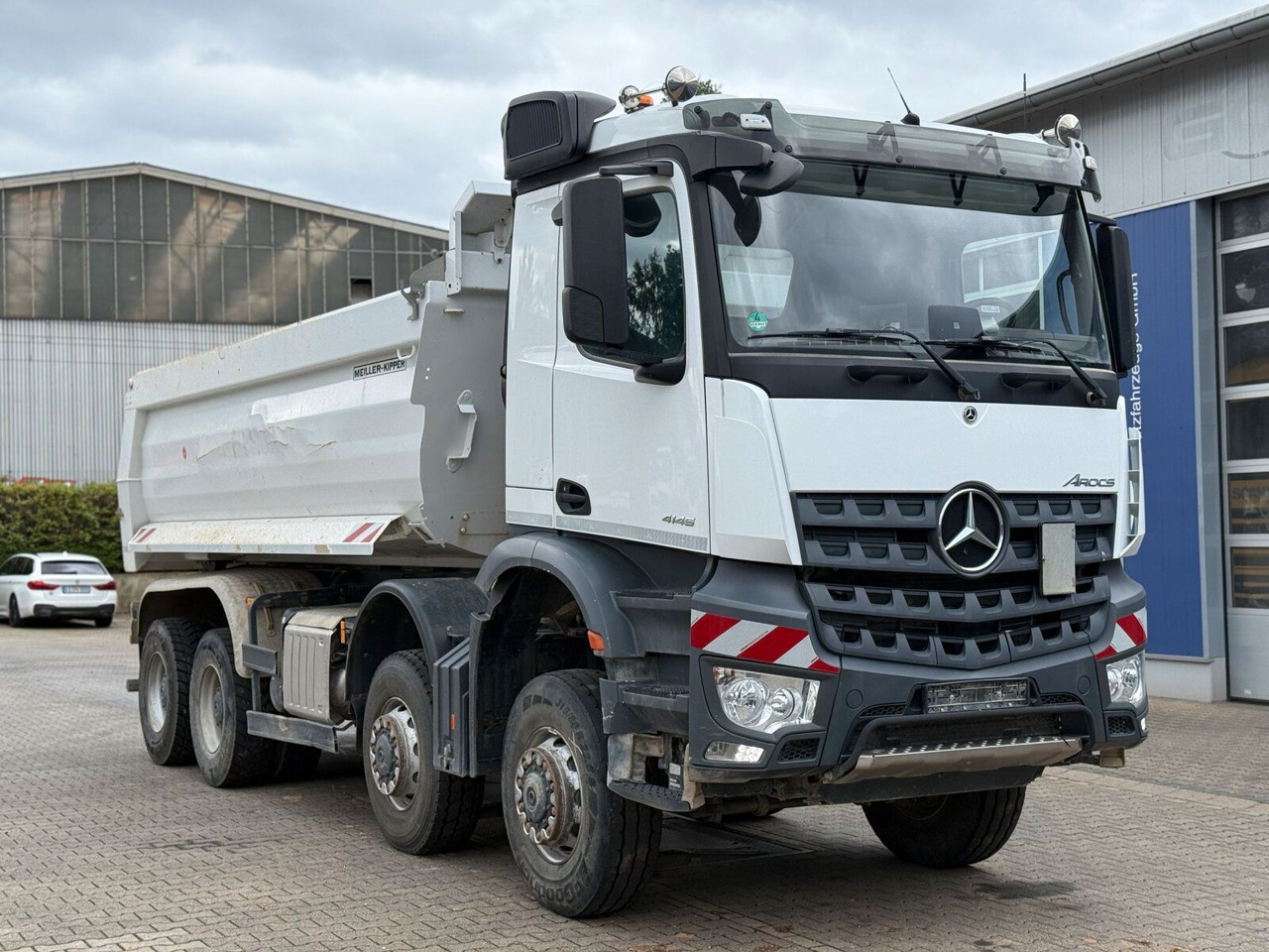 Mercedes-Benz Arocs 4145 8x8 Muldenkipper MEILLER - Camion multibenne: photos 1 Mercedes-Benz Arocs 4145 8x8 Muldenkipper MEILLER - Camion multibenne: photos 1