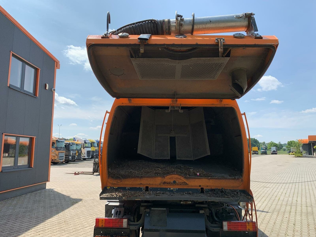 Balayeuse de voirie Mercedes-Benz Atego Kehrmaschine BUCHER CITYFANT 5000: photos 10