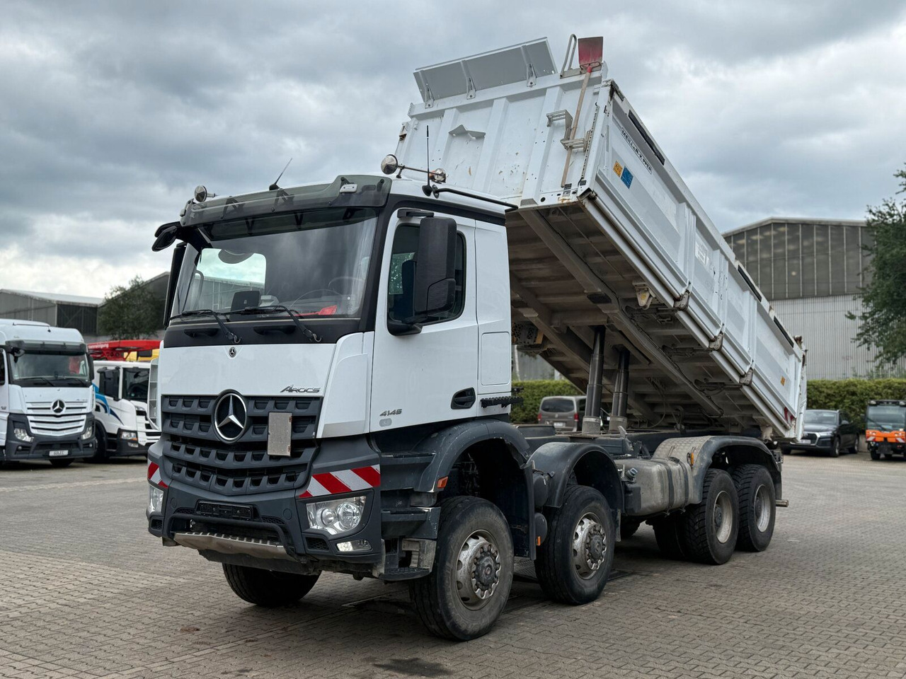 Mercedes-Benz Meiler Dreiseitenkipper Bordmatik - Camion benne: photos 2 Mercedes-Benz Meiler Dreiseitenkipper Bordmatik - Camion benne: photos 2