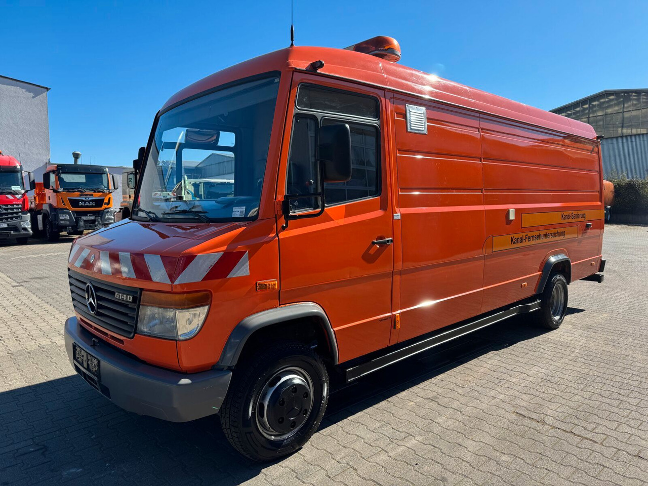 Mercedes-Benz Vario 614D TV Inspektionsanl RCA RAUSCH ELKA 600 - Camion hydrocureur: photos 2 Mercedes-Benz Vario 614D TV Inspektionsanl RCA RAUSCH ELKA 600 - Camion hydrocureur: photos 2