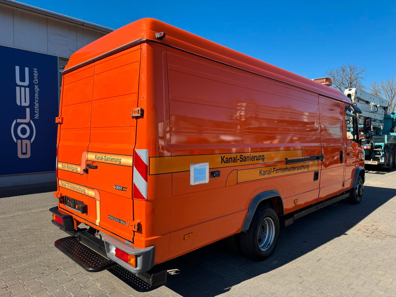 Mercedes-Benz Vario 614D TV Inspektionsanl RCA RAUSCH ELKA 600 - Camion hydrocureur: photos 4 Mercedes-Benz Vario 614D TV Inspektionsanl RCA RAUSCH ELKA 600 - Camion hydrocureur: photos 4