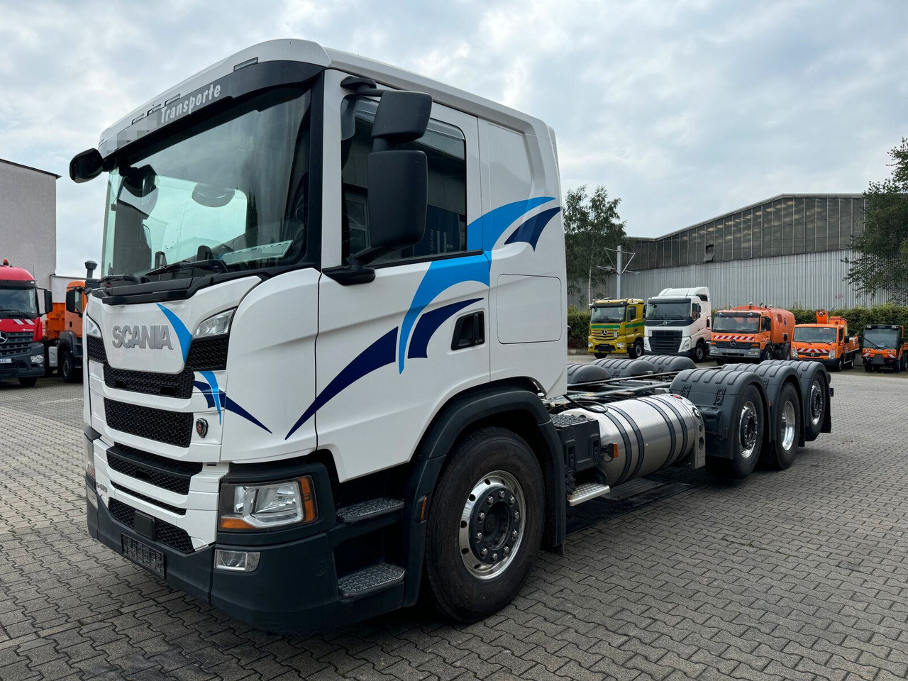 Scania G 410 B8x2*6 NB LNG Fahrgestell Nebenantrieb - Camion citerne, Camion grue: photos 2 Scania G 410 B8x2*6 NB LNG Fahrgestell Nebenantrieb - Camion citerne, Camion grue: photos 2