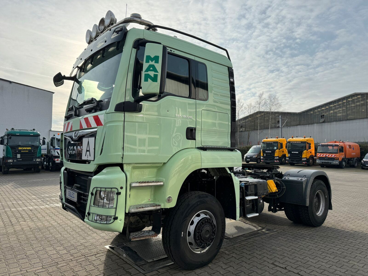 MAN TGS 18.510 4x4 SZM - Kipphyd. Blatt Luft - Tracteur routier: photos 2 MAN TGS 18.510 4x4 SZM - Kipphyd. Blatt Luft - Tracteur routier: photos 2
