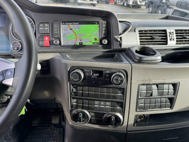 MAN TGS 18.510 4x4 SZM - Kipphyd. Blatt Luft - Tracteur routier: photos 4 MAN TGS 18.510 4x4 SZM - Kipphyd. Blatt Luft - Tracteur routier: photos 4