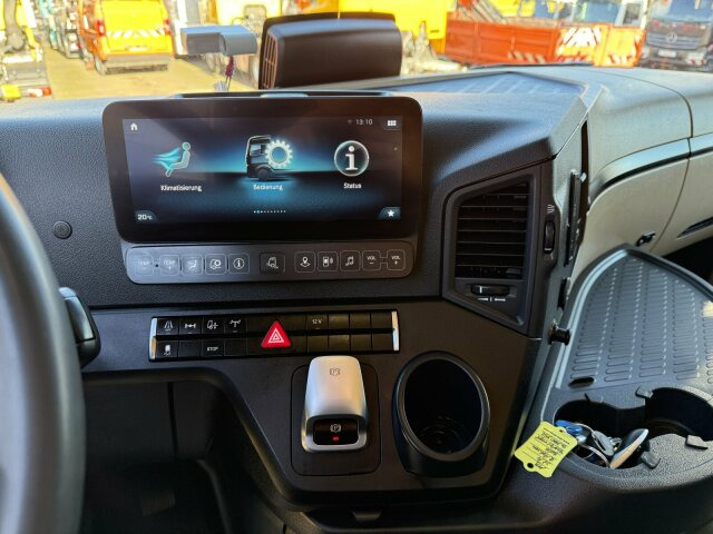 Mercedes-Benz ACTROS 1846 4x4 HAD Eur 6 Kipphydraulik Retarder - Tracteur routier: photos 3 Mercedes-Benz ACTROS 1846 4x4 HAD Eur 6 Kipphydraulik Retarder - Tracteur routier: photos 3