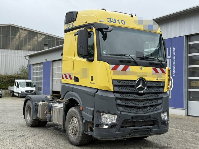 Mercedes-Benz ACTROS 1846 4x4 HAD Eur 6 Kipphydraulik Retarder - Tracteur routier: photos 1 Mercedes-Benz ACTROS 1846 4x4 HAD Eur 6 Kipphydraulik Retarder - Tracteur routier: photos 1