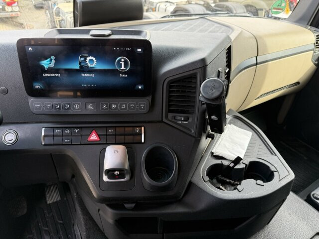 Mercedes-Benz ACTROS 1846 4x4 HAD Euro 6 Kipphydraulik - Tracteur routier: photos 3 Mercedes-Benz ACTROS 1846 4x4 HAD Euro 6 Kipphydraulik - Tracteur routier: photos 3