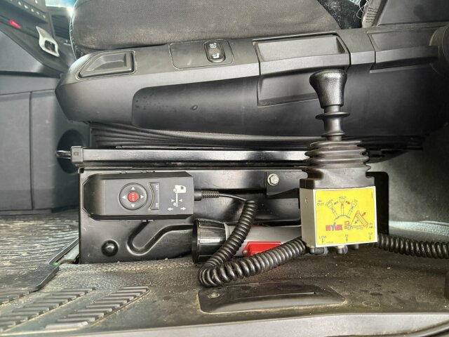 Mercedes-Benz ACTROS 1846 4x4 HAD Euro 6 Kipphydraulik - Tracteur routier: photos 5 Mercedes-Benz ACTROS 1846 4x4 HAD Euro 6 Kipphydraulik - Tracteur routier: photos 5