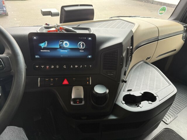 Mercedes-Benz ACTROS 1846 4x4 HAD Euro 6 Kipphydraulik - Tracteur routier: photos 3 Mercedes-Benz ACTROS 1846 4x4 HAD Euro 6 Kipphydraulik - Tracteur routier: photos 3