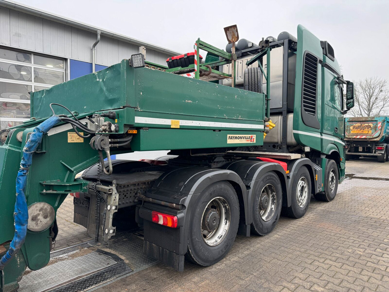 Mercedes-Benz ACTROS 4163 8x4 Schwerlast +Tieflader 4+2 *83 T - Tracteur routier: photos 5 Mercedes-Benz ACTROS 4163 8x4 Schwerlast +Tieflader 4+2 *83 T - Tracteur routier: photos 5