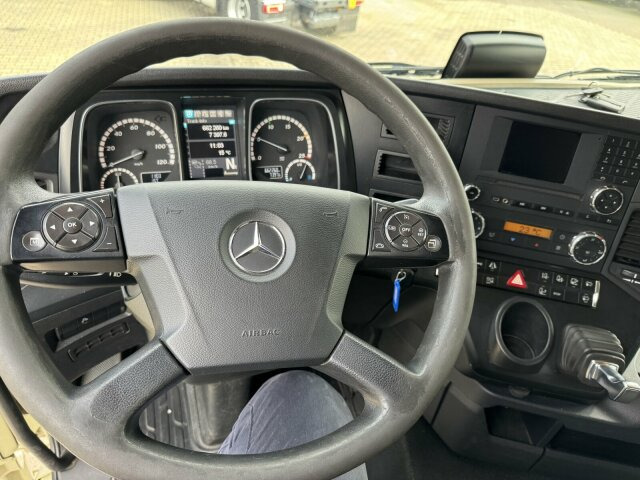 Mercedes-Benz Actros 1840 4x2 SZM Mega *Retarder - Tracteur routier: photos 5 Mercedes-Benz Actros 1840 4x2 SZM Mega *Retarder - Tracteur routier: photos 5