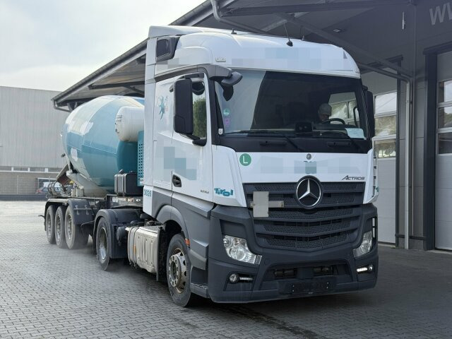 Mercedes-Benz Actros 1845 SZM 4x2 Retarder Kipph. - Tracteur routier: photos 1 Mercedes-Benz Actros 1845 SZM 4x2 Retarder Kipph. - Tracteur routier: photos 1