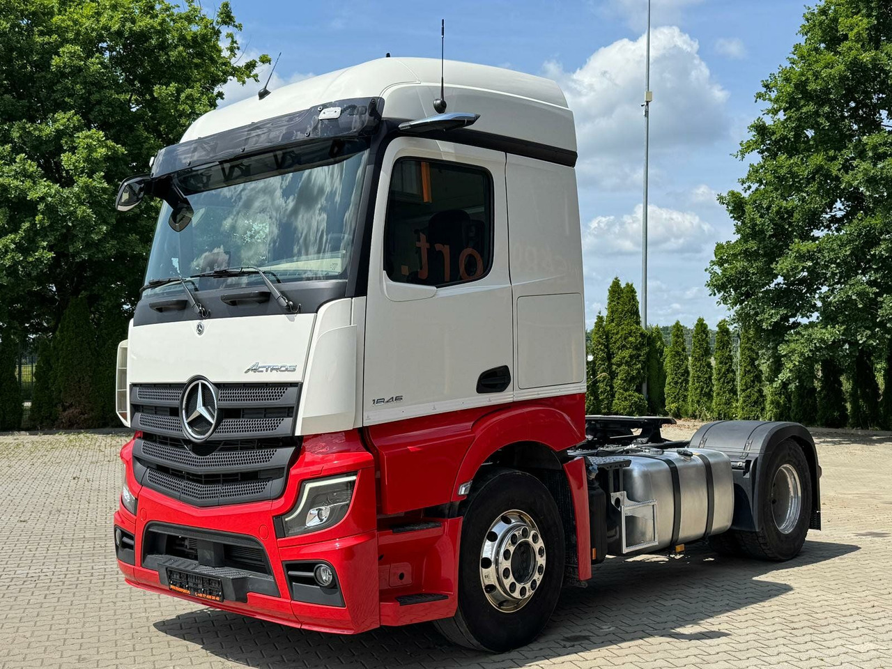 Mercedes-Benz Actros 1846 Euro 6 SZM Retarder - Tracteur routier: photos 2 Mercedes-Benz Actros 1846 Euro 6 SZM Retarder - Tracteur routier: photos 2
