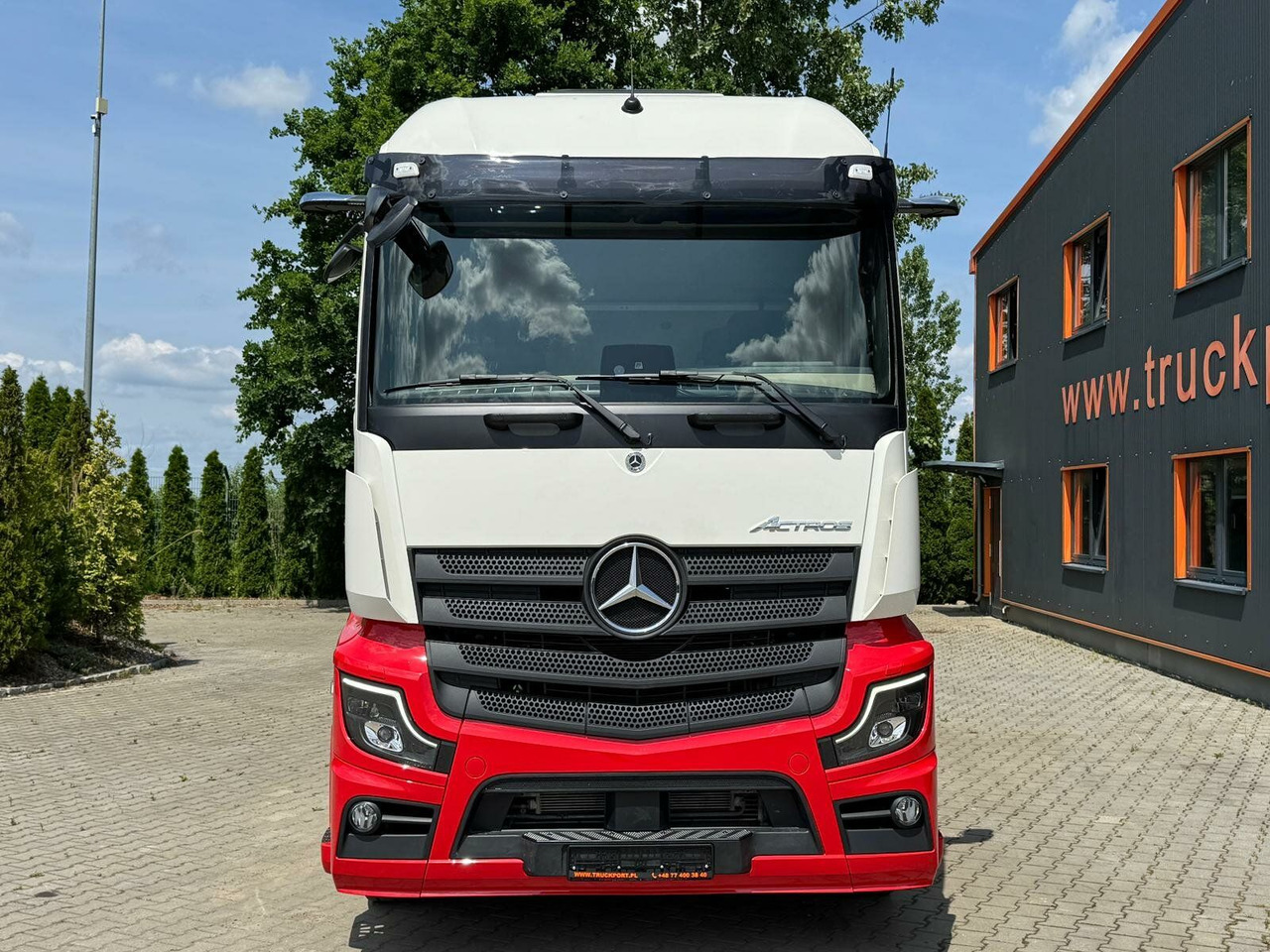Mercedes-Benz Actros 1846 Euro 6 SZM Retarder - Tracteur routier: photos 3 Mercedes-Benz Actros 1846 Euro 6 SZM Retarder - Tracteur routier: photos 3