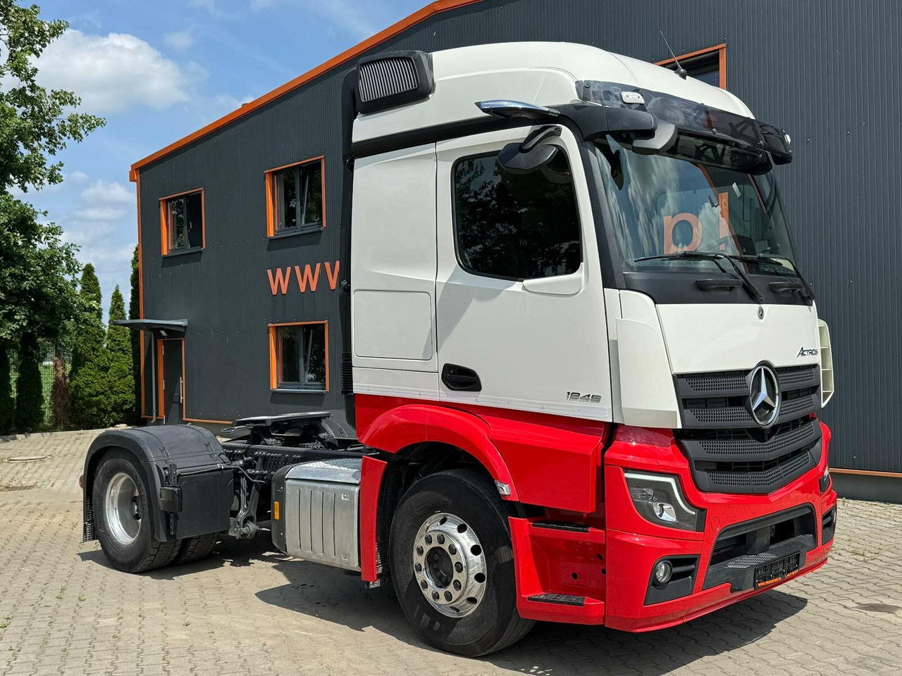 Mercedes-Benz Actros 1846 Euro 6 SZM Retarder - Tracteur routier: photos 1 Mercedes-Benz Actros 1846 Euro 6 SZM Retarder - Tracteur routier: photos 1