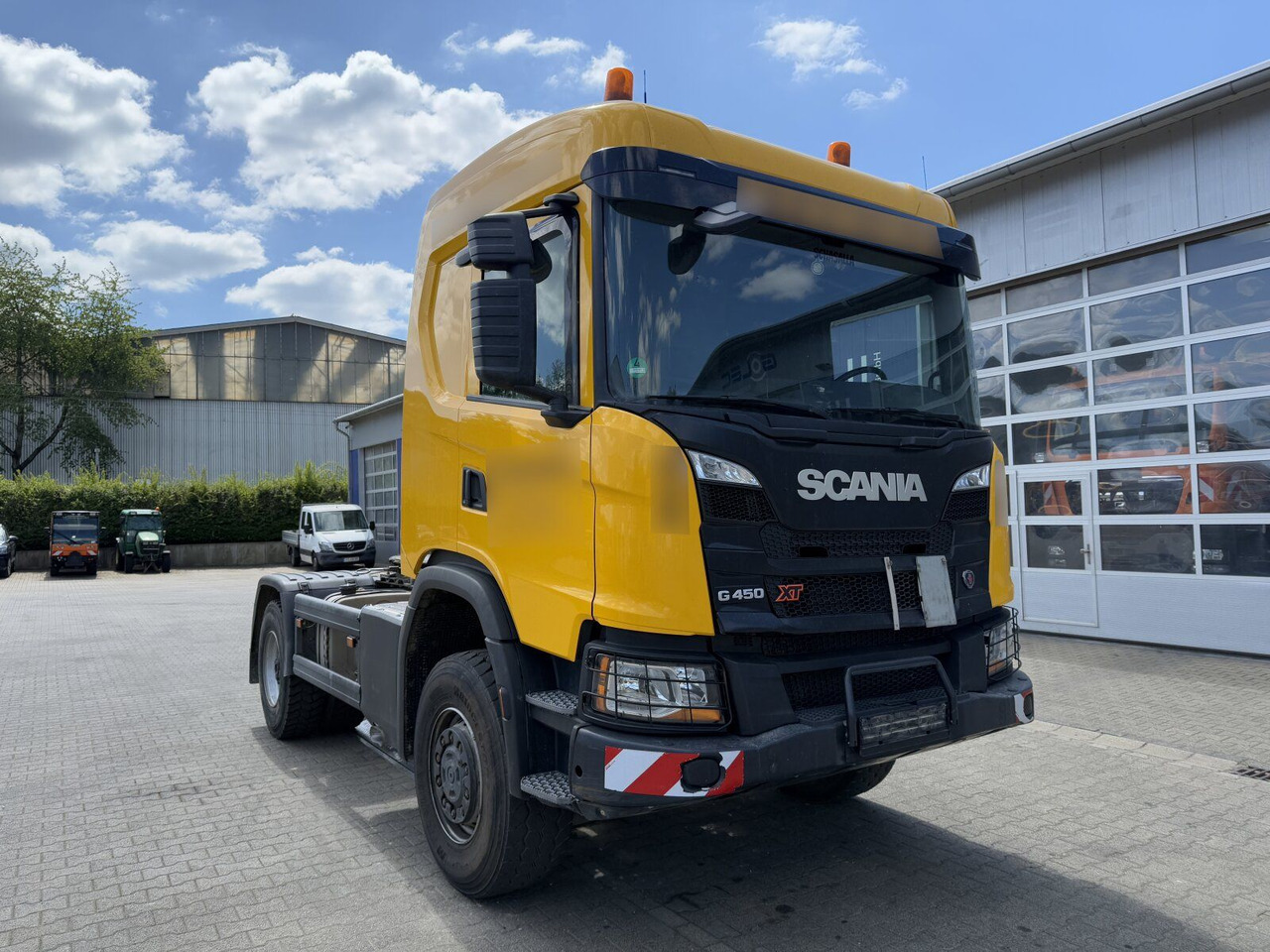 Scania G450 XT 4x4 Euro 6 SZM Kipphydraulik Blatt/ Luft - Tracteur routier: photos 1 Scania G450 XT 4x4 Euro 6 SZM Kipphydraulik Blatt/ Luft - Tracteur routier: photos 1