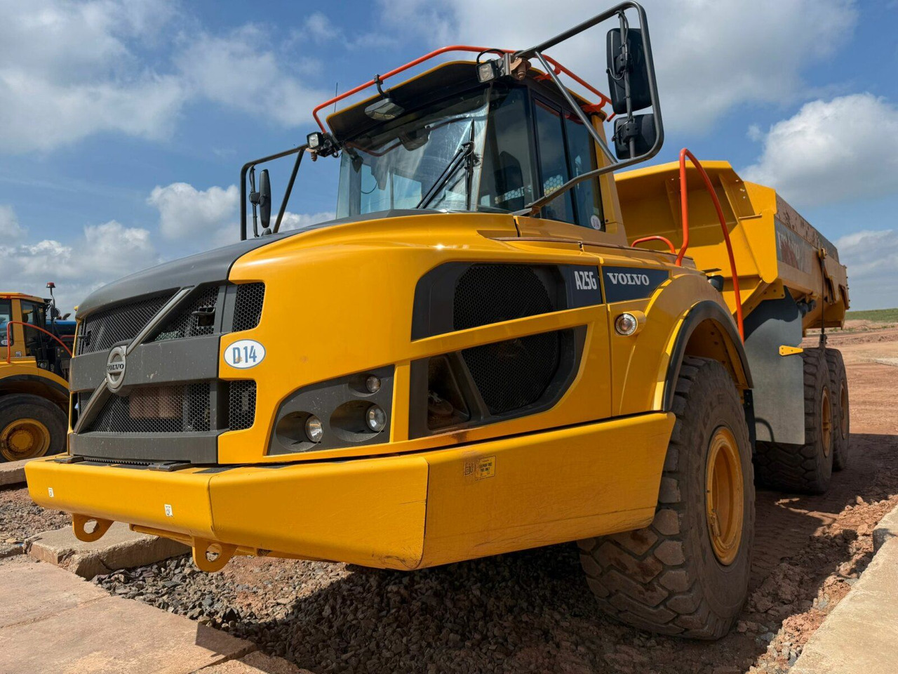 Volvo A25G Dumper 22,7 Ton TOP gepflegt - Tombereau articulé: photos 5 Volvo A25G Dumper 22,7 Ton TOP gepflegt - Tombereau articulé: photos 5