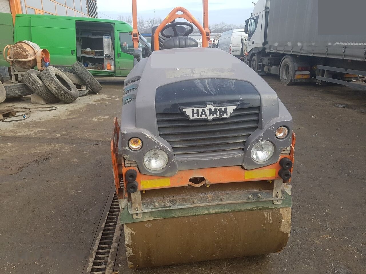 Hamm HAMM 10 VV - Mini compacteur: photos 2 Hamm HAMM 10 VV - Mini compacteur: photos 2