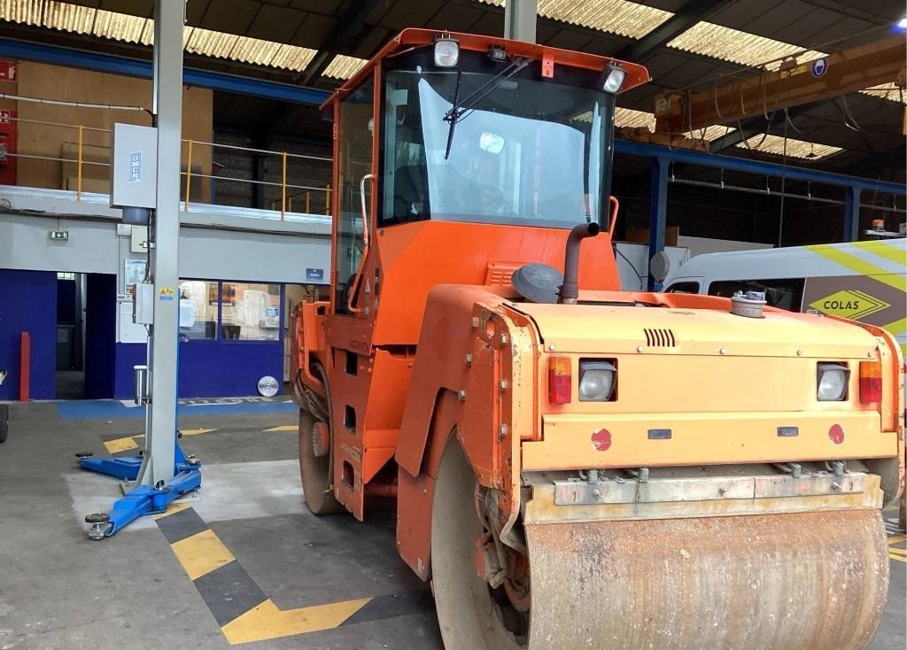 CAT CB 434 D - Rouleau compresseur: photos 2 CAT CB 434 D - Rouleau compresseur: photos 2