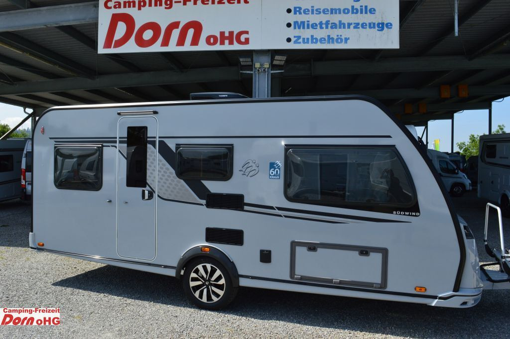 Knaus Südwind 500 EU 60 Years Dachklima - Caravane: photos 1 Knaus Südwind 500 EU 60 Years Dachklima - Caravane: photos 1