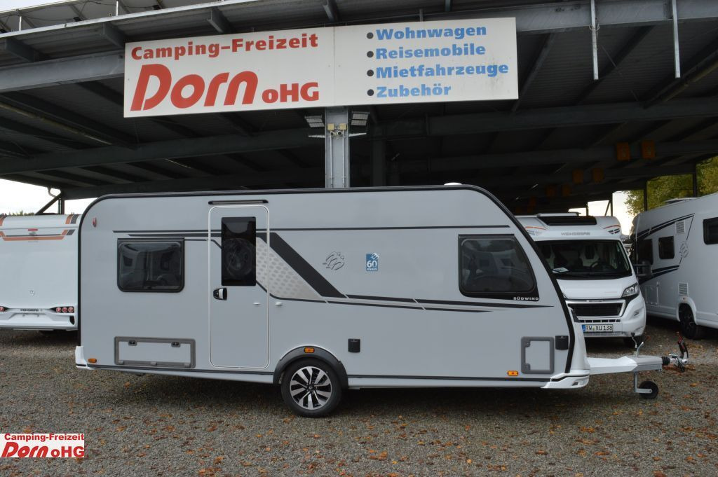 Knaus Südwind 500 FU 60 Years Gas Paket Knaus Südwind 500 FU 60 Years Gas Paket - Caravane: photos 1 Knaus Südwind 500 FU 60 Years Gas Paket Knaus Südwind 500 FU 60 Years Gas Paket - Caravane: photos 1