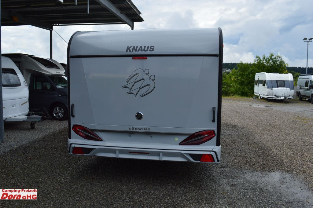 Knaus Südwind 650 PXB 60 YEARS Alde Warmwasserheizung - Caravane: photos 4 Knaus Südwind 650 PXB 60 YEARS Alde Warmwasserheizung - Caravane: photos 4